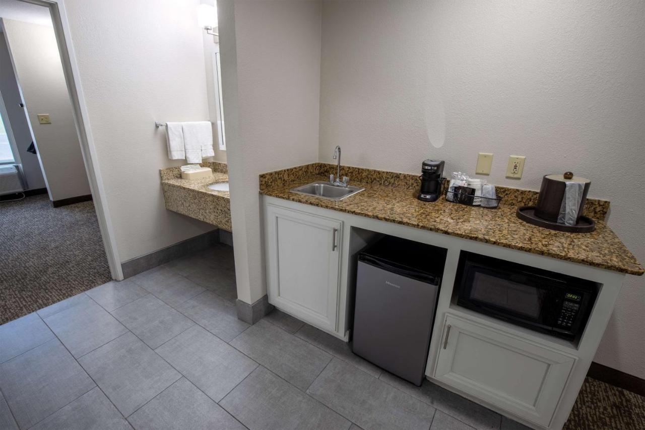 Best Western Plus Lafayette Vermilion River Inn & Suites Exterior foto